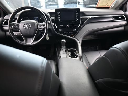 Used 2021 Toyota Camry SE FWD image 35