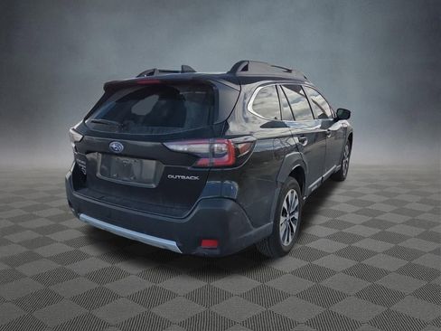 Used 2024 Subaru Outback Limited image 2