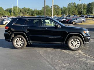 Used 2021 Jeep Grand Cherokee Laredo X video 2