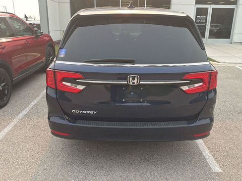 Used 2022 Honda Odyssey EX image 15