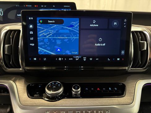Used 2025 Ford Expedition Max Platinum AWD/4WD image 14