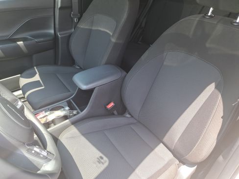 Used 2024 Hyundai Kona SEL w/ Convenience Package FWD image 14