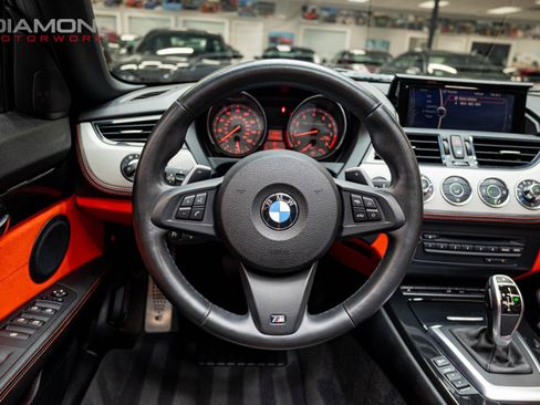Used 2016 BMW Z4 sDrive35is RWD image 79