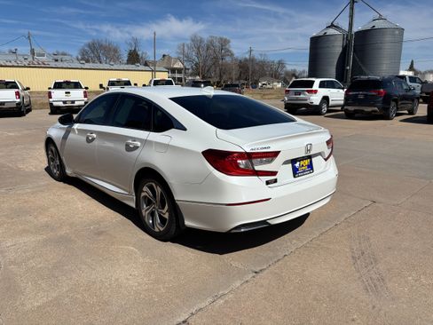 Used 2018 Honda Accord EX-L image 5