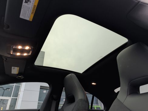 Used 2024 Mercedes-Benz CLA 250 image 15