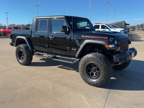 Used 2022 Jeep Gladiator Mojave w/ Trailer Tow Package image 9