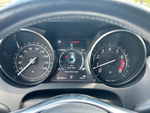 Used 2019 Jaguar F-TYPE Coupe RWD image 18