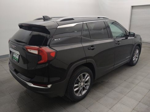 Used 2022 GMC Terrain SLT FWD image 9