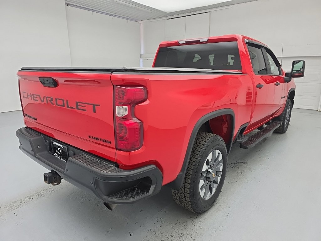 Used 2024 Chevrolet Silverado 2500 Custom w/ Custom Value Package AWD/4WD image 8