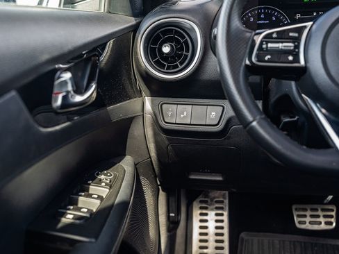 Used 2024 Kia Forte GT-Line image 24