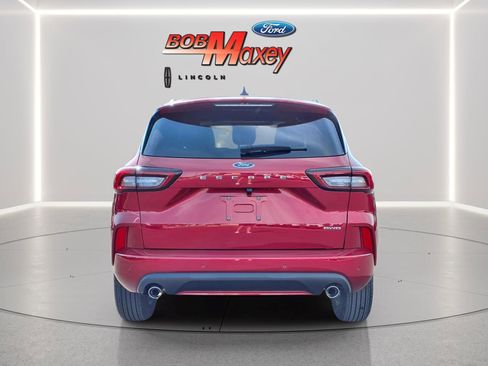 Used 2023 Ford Escape ST-Line Select w/ Tech Pack #2 AWD/4WD image 6