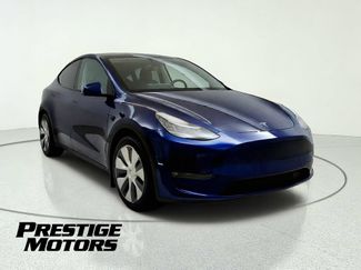 Used 2023 Tesla Model Y Long Range AWD/4WD video 1