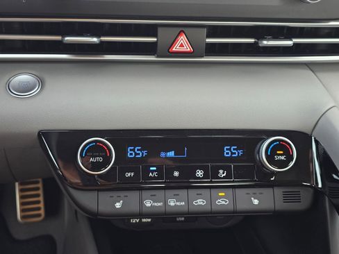 New 2026 Hyundai Elantra SEL Sport Premium image 18