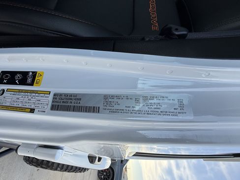 Used 2022 Jeep Gladiator Mojave w/ LED Lighting Group image 64