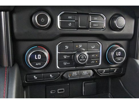 Used 2023 Chevrolet Tahoe RST image 24