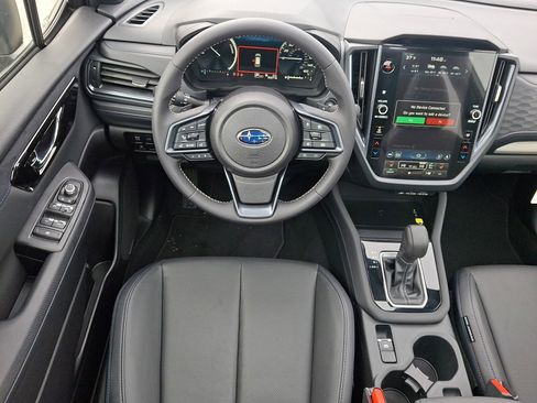 Certified 2025 Subaru Forester Limited image 11