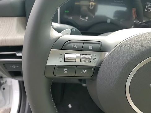 New 2025 Hyundai Sonata SEL image 17