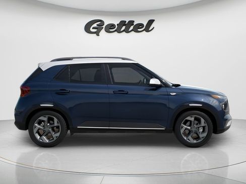 New 2026 Hyundai Venue SEL FWD image 7