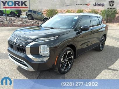 Used 2024 Mitsubishi Outlander SEL