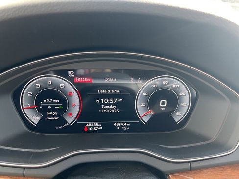 Used 2023 Audi Q5 2.0T Premium Plus image 57