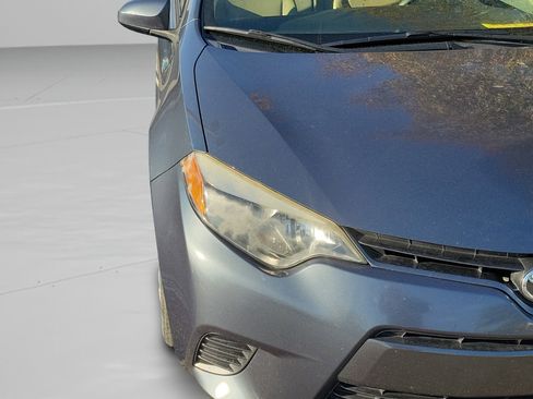 Used 2015 Toyota Corolla LE image 13