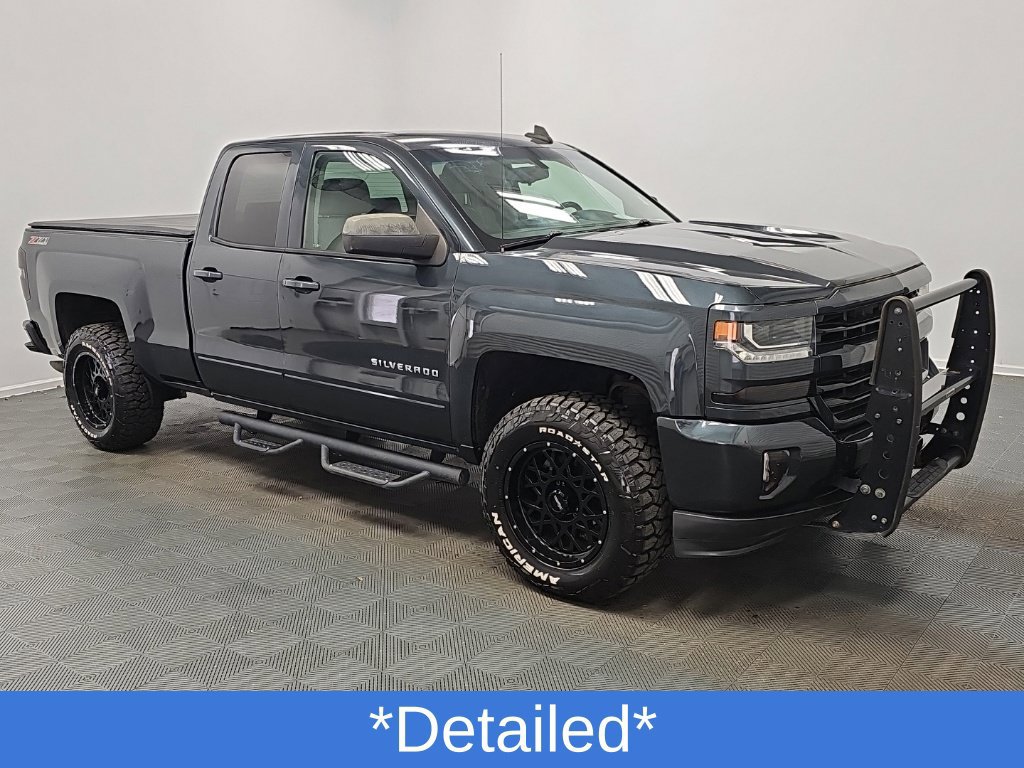 Used 2017 Chevrolet Silverado 1500 LT w/ All Star Edition AWD/4WD image 2