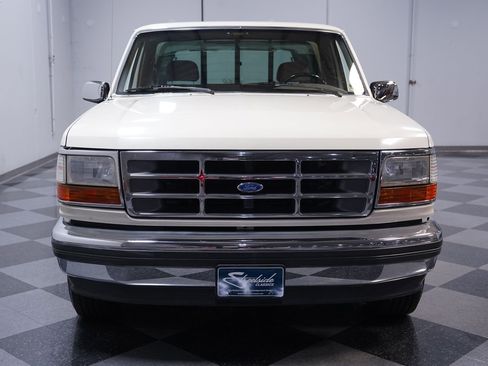 Used 1993 Ford F150 XLT image 15