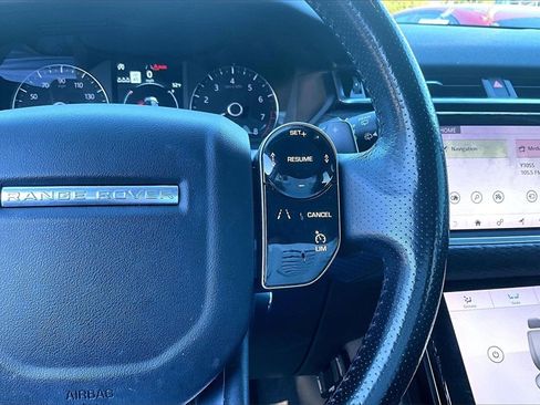 Used 2019 Land Rover Range Rover Velar S image 11