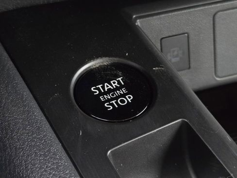 New 2026 Nissan Kicks SV image 26