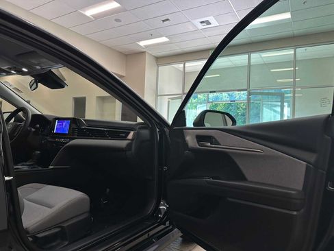 Certified 2025 Toyota Camry LE AWD/4WD image 40