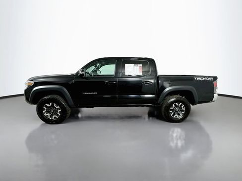 Used 2023 Toyota Tacoma TRD Off-Road AWD/4WD image 5