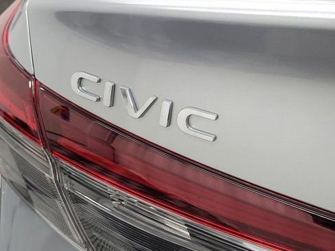 Certified 2025 Honda Civic Sport image 8