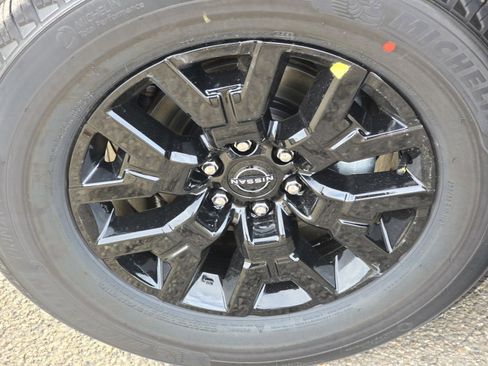 New 2026 Nissan Frontier SV w/ Tow Package image 18