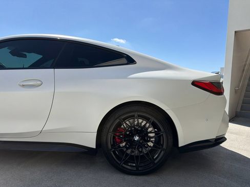 Used 2022 BMW M4 Competition w/ M Carbon Exterior Package RWD image 5