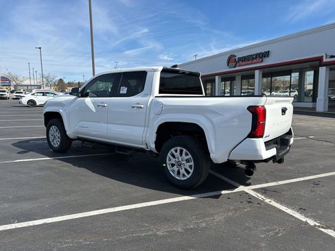 New 2026 Toyota Tacoma SR5 AWD/4WD image 8