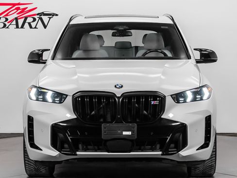 Used 2024 BMW X5 M60i image 8