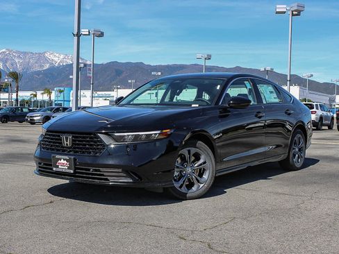 New 2026 Honda Accord EX-L image 1