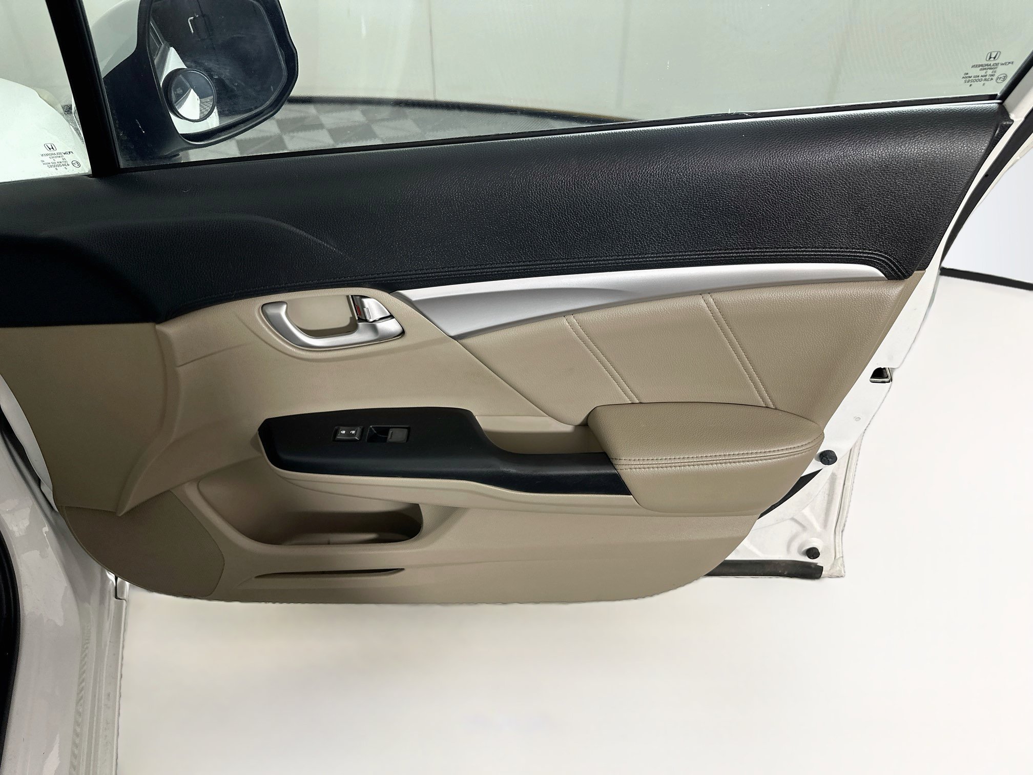 Used 2013 Honda Civic EX-L image 32