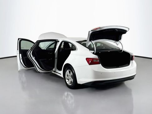 Used 2024 Chevrolet Malibu LT FWD image 24
