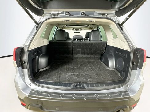 Certified 2024 Subaru Forester Limited w/ Convenience Package AWD/4WD image 26