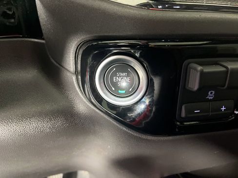 Certified 2024 Chevrolet Silverado 1500 ZR2 w/ Technology Package image 28