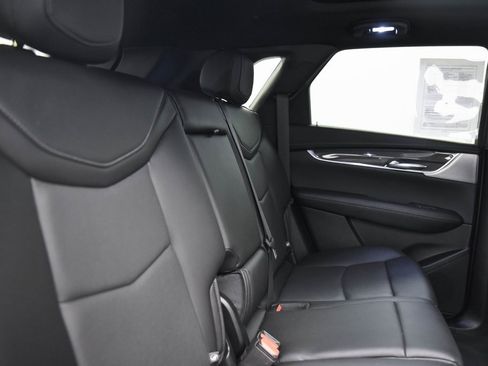 Used 2021 Cadillac XT5 Sportv image 14