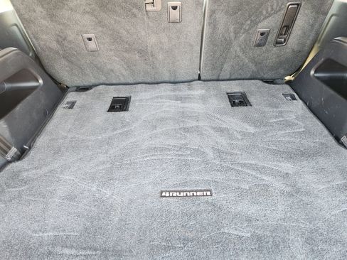 Used 2012 Toyota 4Runner SR5 image 36