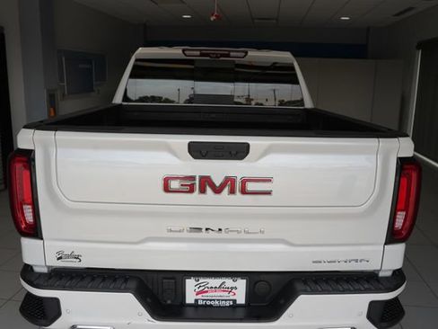 Used 2025 GMC Sierra 1500 Denali w/ Denali Reserve Package AWD/4WD image 9