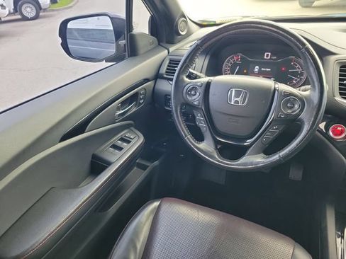 Used 2017 Honda Ridgeline Black Edition image 13