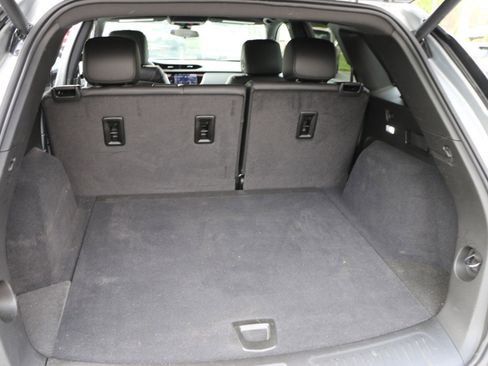 Used 2025 Cadillac XT5 Luxury image 29