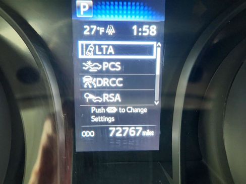 Used 2023 Toyota Camry SE image 21