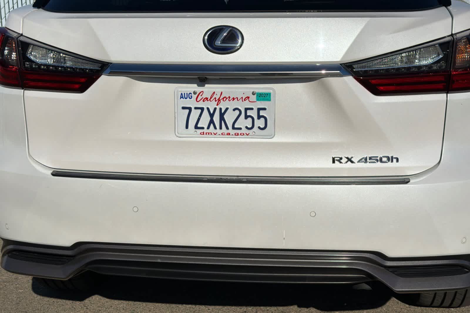 Used 2017 Lexus RX 450h AWD w/ Cold Weather Package image 22