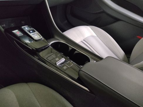 Used 2020 Hyundai Sonata SE w/ Cargo Package FWD image 26