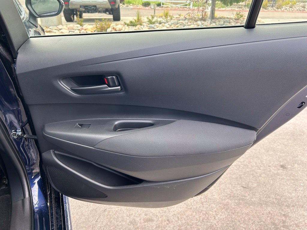 Used 2025 Toyota Corolla LE w/ Carpet Mat Package (TMS) FWD image 29